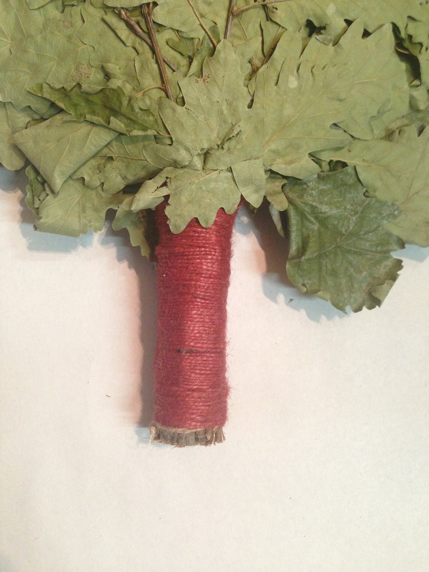 Веник для бани дубовый. Кавказский дуб - 40 см (Large)