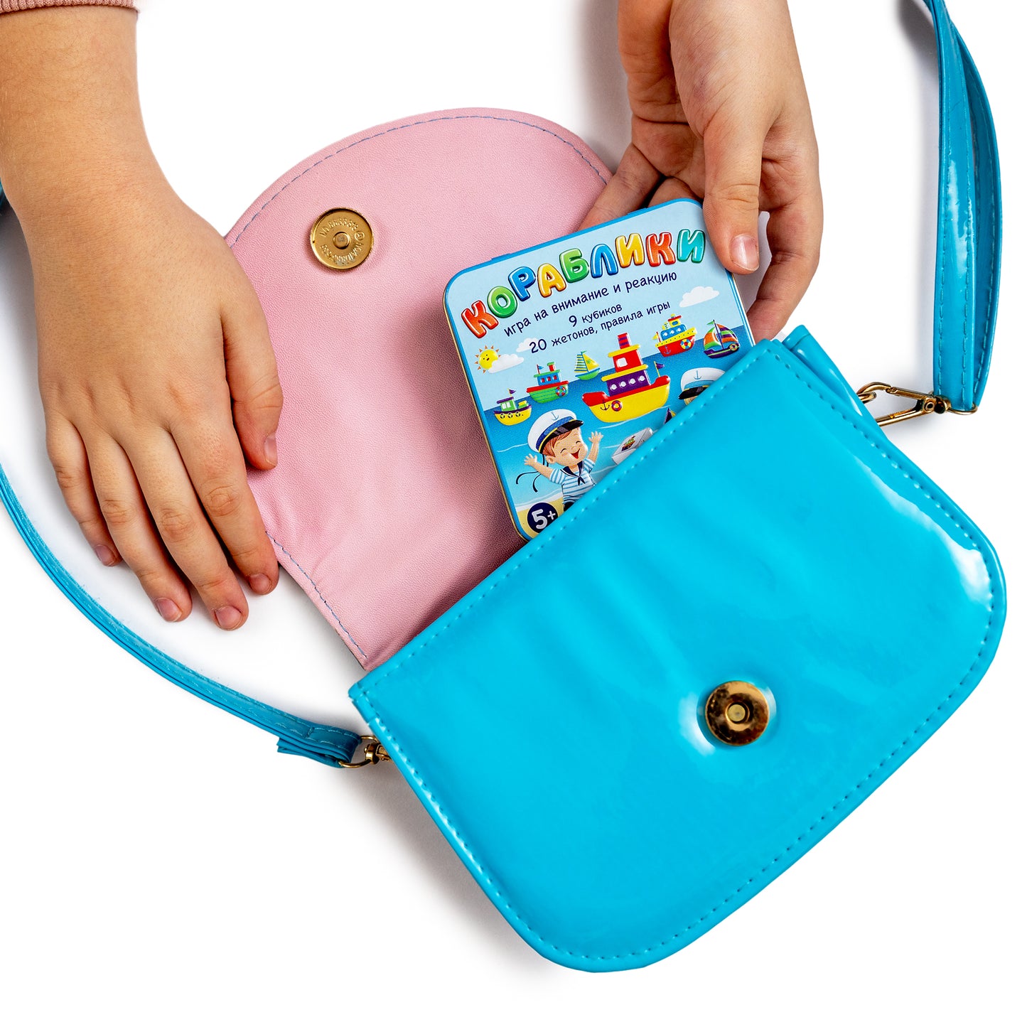 ИГРА НАСТОЛЬНАЯ "КОРАБЛИКИ" (ЖЕСТЯНАЯ КОРОБОЧКА) в кор.42шт