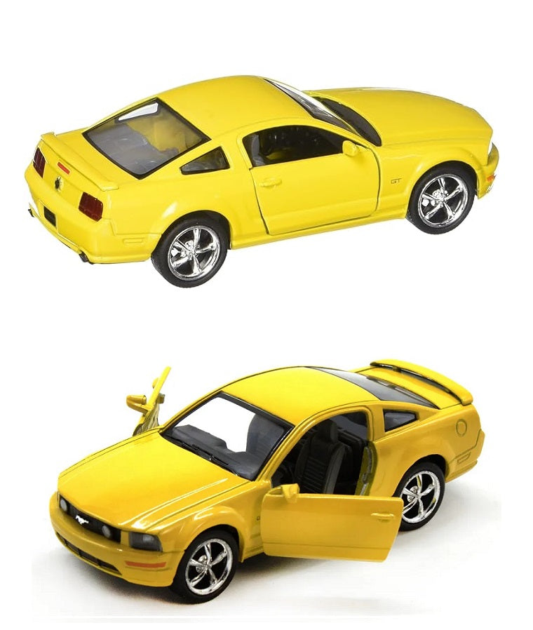 Kinsmart. Modèle art.KT5091/1 "Ford Mustang GT 2006" 1:36 (желтая) инерц.