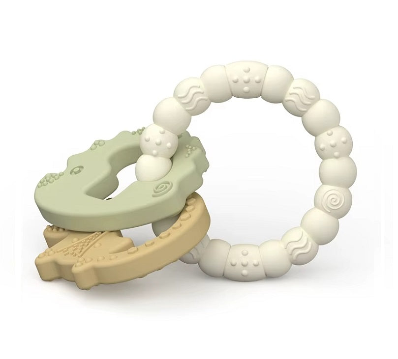 Angel dreams. SK2007-2 Кольцо-прорезыватель силиконовый с животными (оливковый/бежевый)