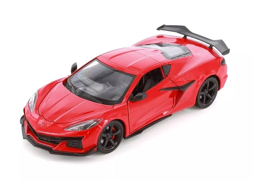 Eh bien. Machine 1:38 "Chevrolet Corvette Z06", art.43830W-R