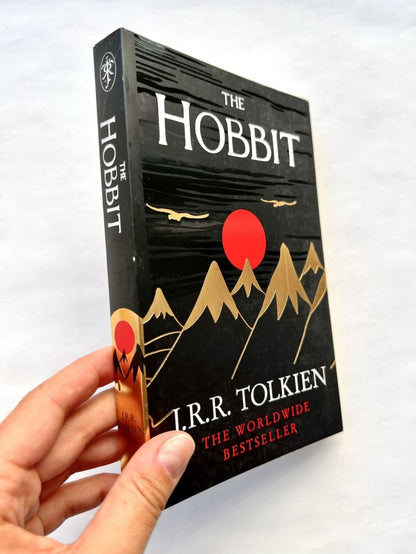 Le Hobbit (Tolkien JRR) Хоббит (Д.Р.Р Толкин) /Книги на английском языке