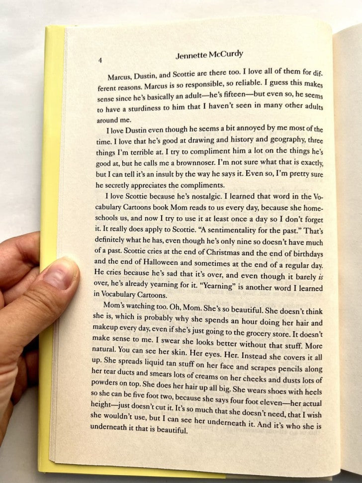 I`m glad my mom died (Jennette Mccurdy) Я рада что моя мама умерла (Дженнет Маккарди)/ Книги на английском языке