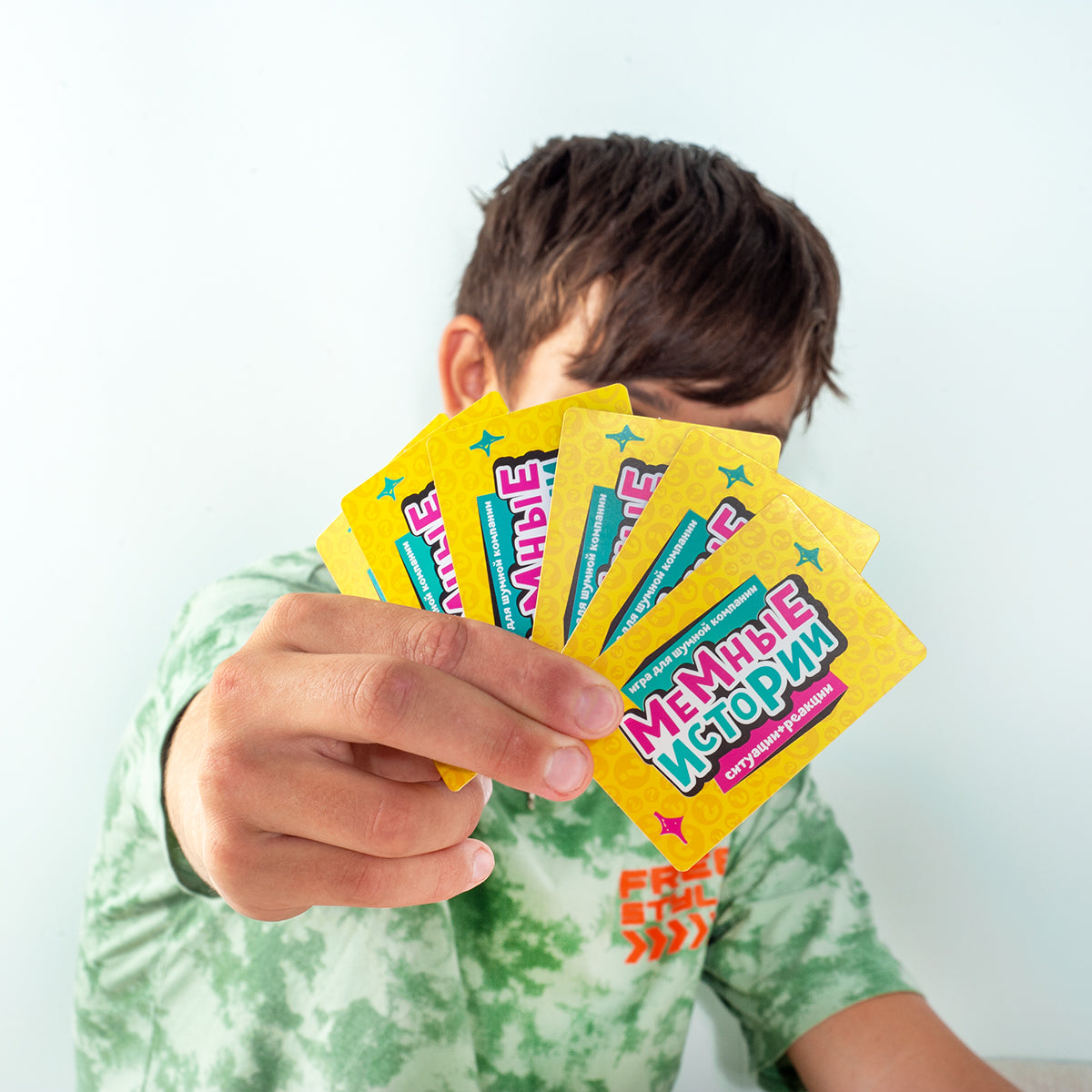 Игра настольная "Мемные истории" (Мемы) 14+