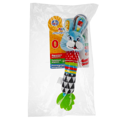 Текстильная игрушка погремушка-пищалка зайка на карт. в пак. (русс. уп.) "Умка" в кор.240шт