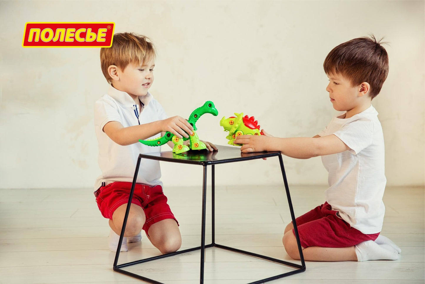 Полесье. Конструктор-динозавр "Трицератопс" 32 эл. (в пакете) арт.76717 /24