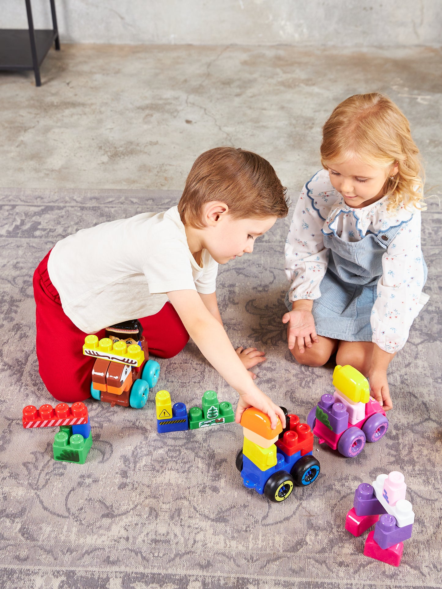 Конструктор пластиковый "Пит-стоп" 30 дет (Baby Blocks)
