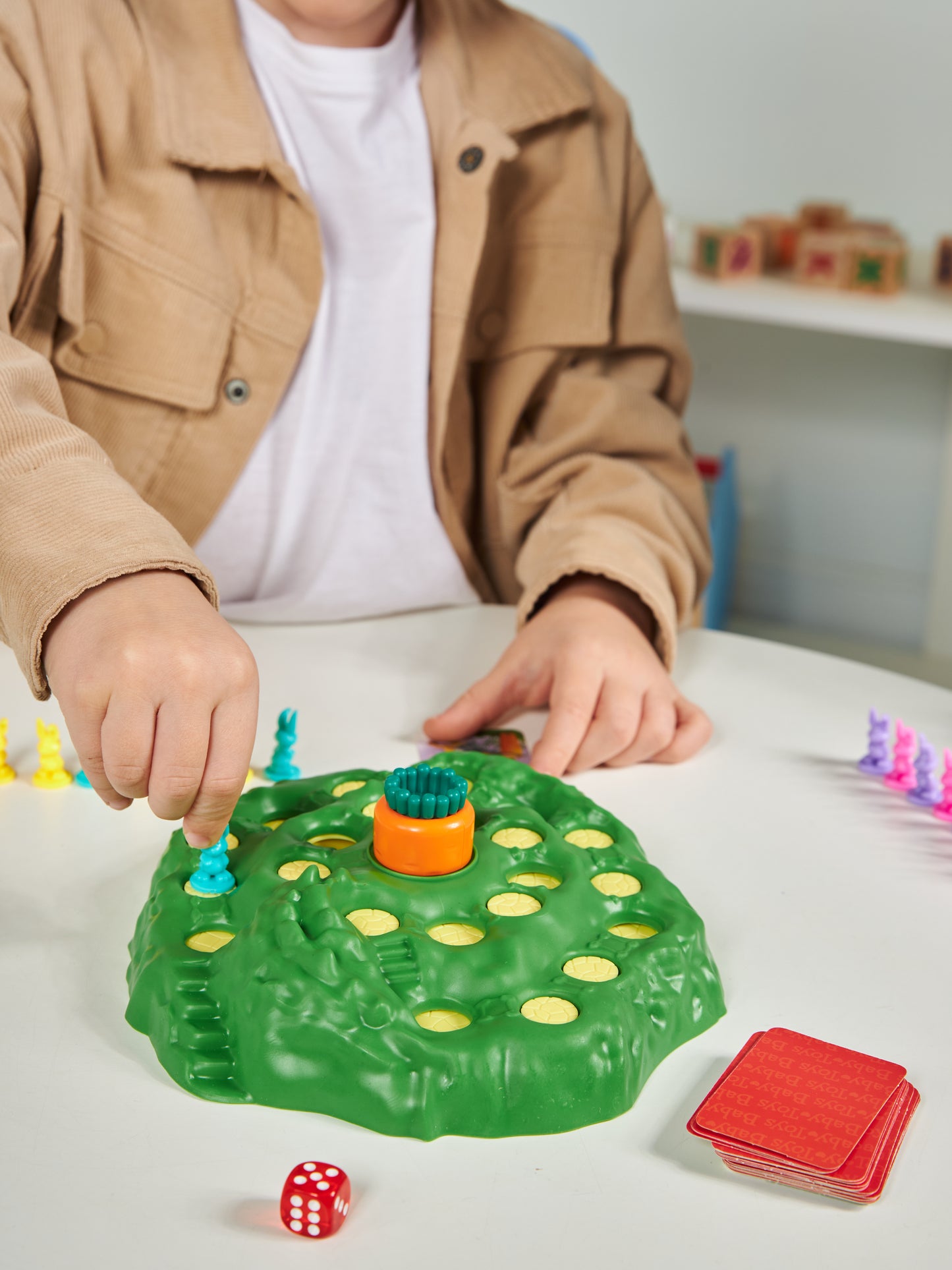 Игра настольная "Погоня за морковкой" Baby Toys games