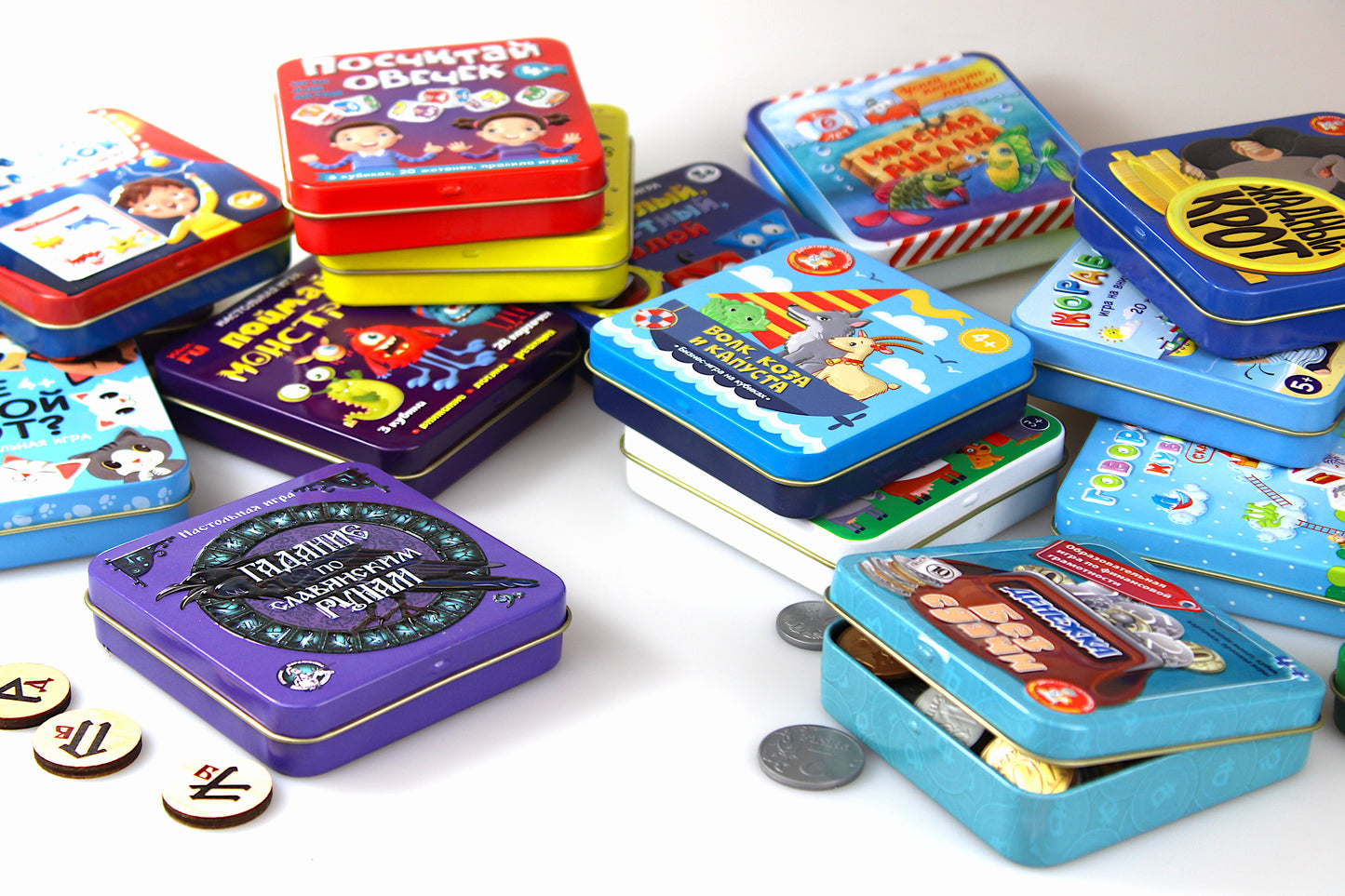 Игра настольная в жестяной коробочке "Денежка. Без сдачи" (жестяная коробочка)