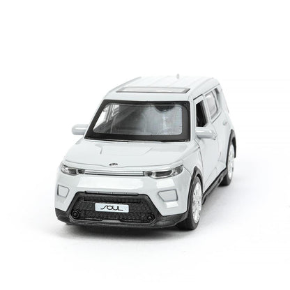 Машина металл KIA soul длина 12 см, двери, багаж., инерц, серебряный, кор. Parc technologique dans le cor.2*36шт