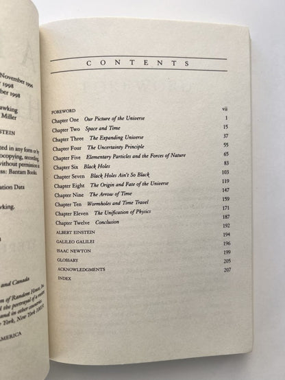 Une brève histoire du temps (Краткая история времени)