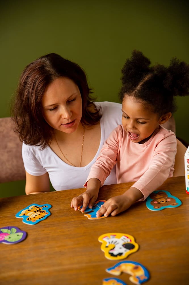 Jouets pour bébé "Дикие животные" (8 cartes, 16 éléments)