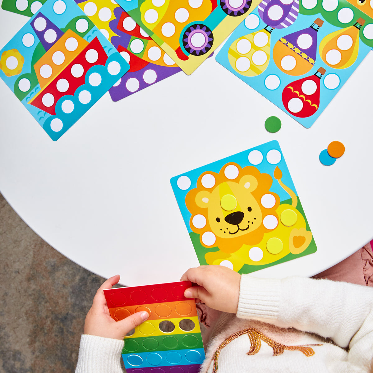 Игра развивающая Разноцветные кружочки "Большое путешествие", серия Учись, играя