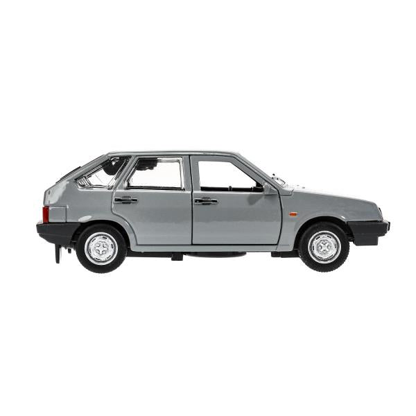 Machine en métal vaz-2109 "СПУТНИК" 12 cm, double, bagage, инер, серебряный, кор. Parc technologique dans le cor.2*36шт