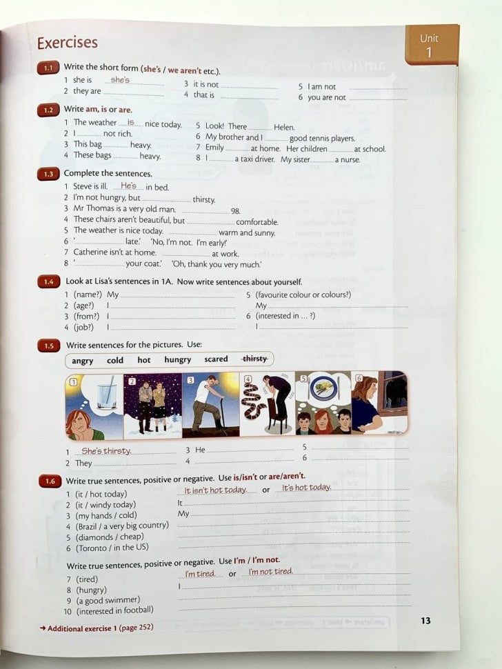 Grammaire essentielle en pratique. Un manuel d'auto-apprentissage et de pratique pour les élèves de niveau élémentaire en anglais.