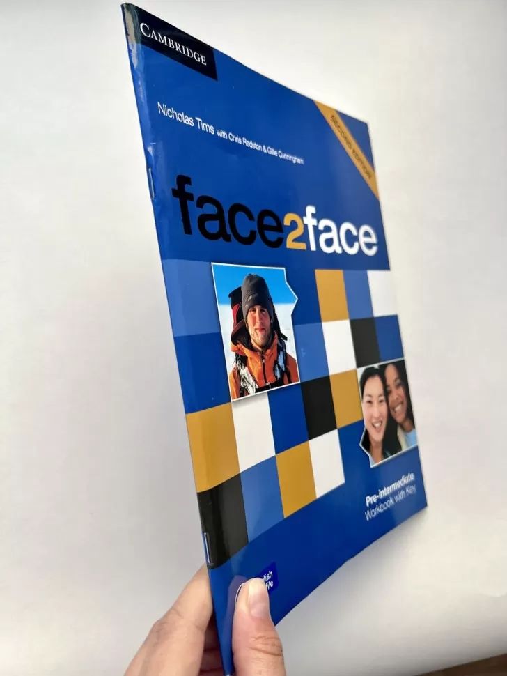 Face2Face Pre-intermediate Student's Book. + DVD
