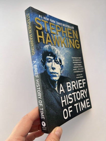 Une brève histoire du temps (Краткая история времени)