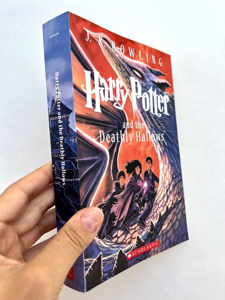 Harry Potter and the Deathly Hallows (Гарри Поттер и Дары Смерти)