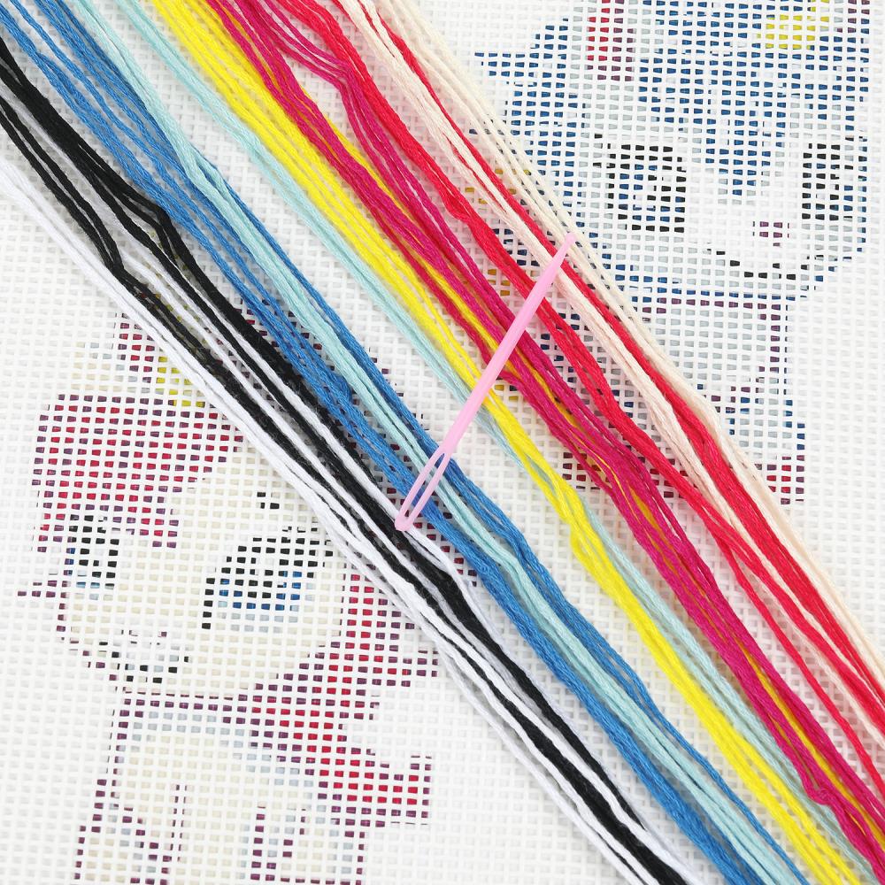 Étui pour toile en plastique de l'éditeur MultiArt en cor.100шт