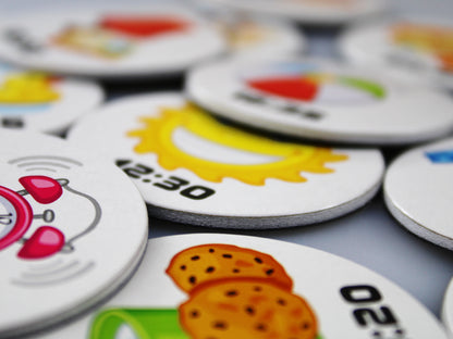 Магнитные истории "Что мне надеть?" (Одень куклу)