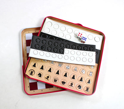 Игра магнитная в жестяной коробочке "Шахматы, шашки, нарды"