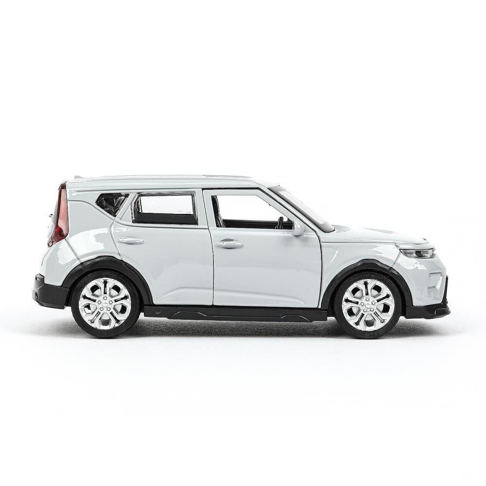 Машина металл KIA soul длина 12 см, двери, багаж., инерц, серебряный, кор. Parc technologique dans le cor.2*36шт