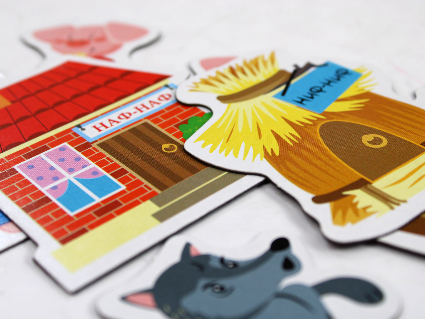 Магниты "Три поросенка". Серия Магнитные истории (европодвес)