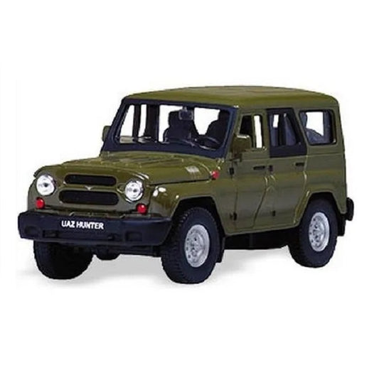 Welly. Машинка 1:38 "UAZ Hunter" пруж. мех., болотный арт.42380H-W-SW