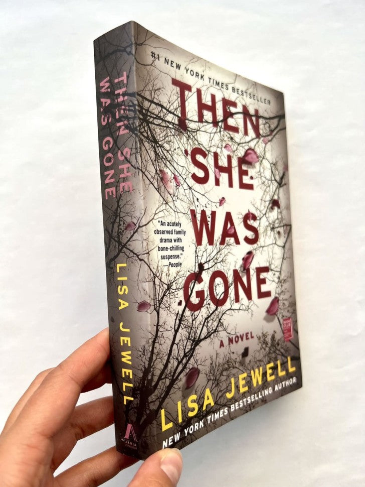 Then She Was Gone (И тогда она исчезла)