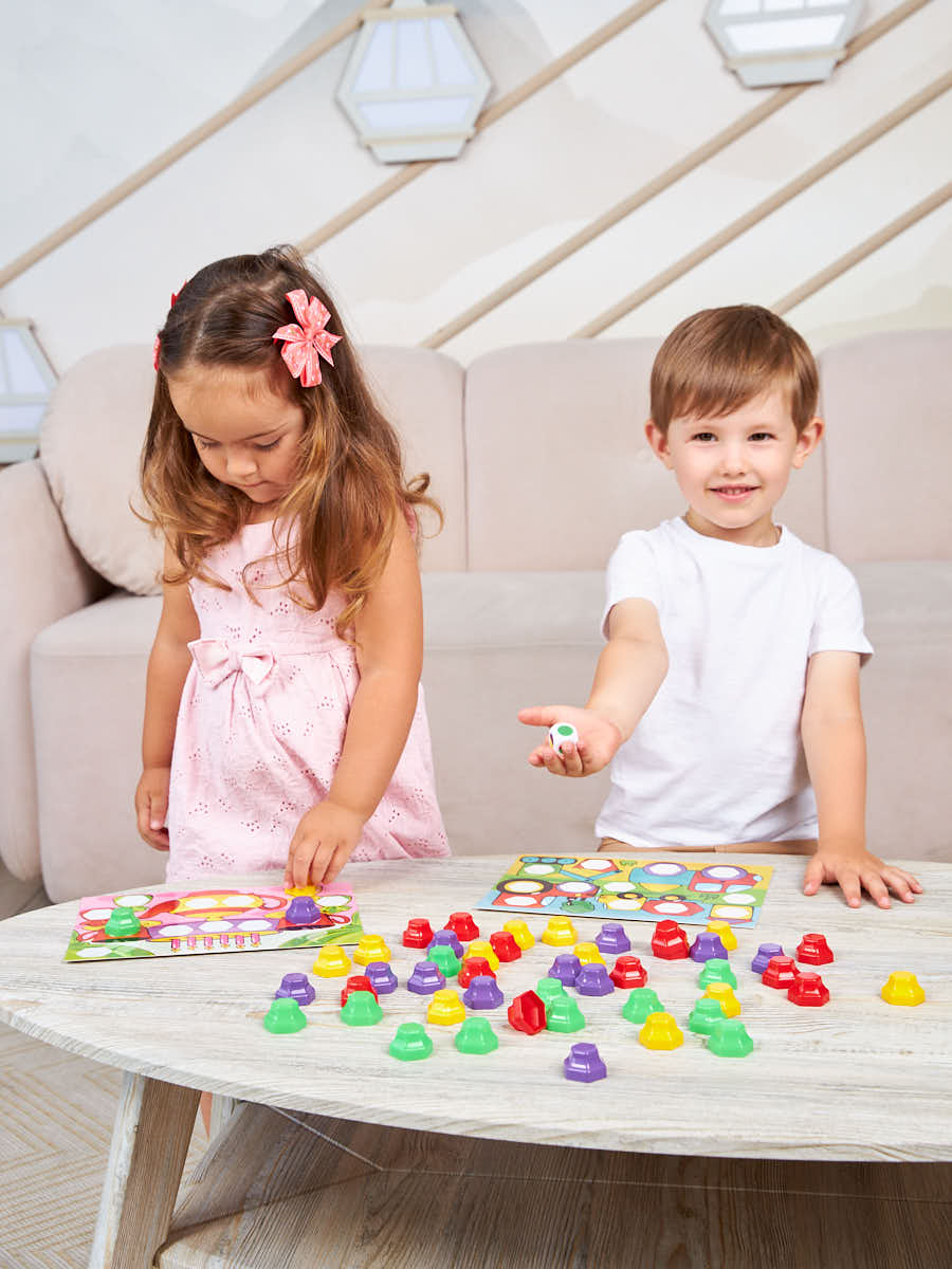 Игра настольная "Цвет в цвет" серия Baby Toys Games