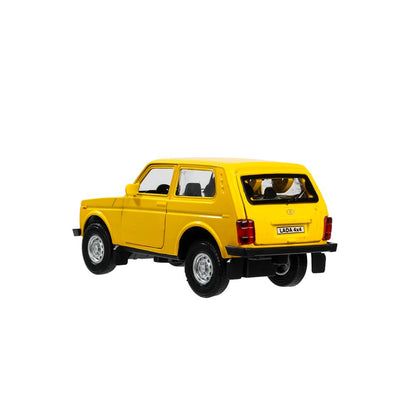 Machine en métal LADA 4x4 12 cm, double, bagage, inerce, jaune, cor. Parc technologique dans le cor.2*36шт