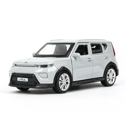 Машина металл KIA soul длина 12 см, двери, багаж., инерц, серебряный, кор. Parc technologique dans le cor.2*36шт