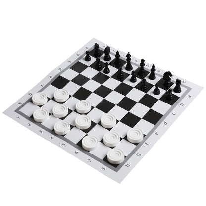 Vous devez jouer des chaises et des chaises 2 en 1 dans un paquet avec un petit format. Умные игры в кор.40шт