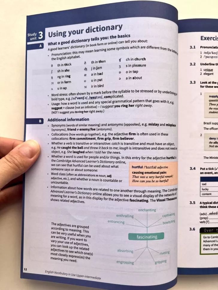 Anglais, vocabulaire et utilisation, livre numérique (4e édition) + réponses + livre numérique enrichi