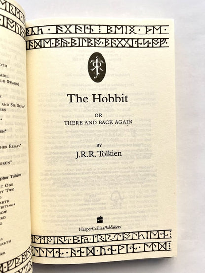 Le Hobbit (Tolkien JRR) Хоббит (Д.Р.Р Толкин) /Книги на английском языке