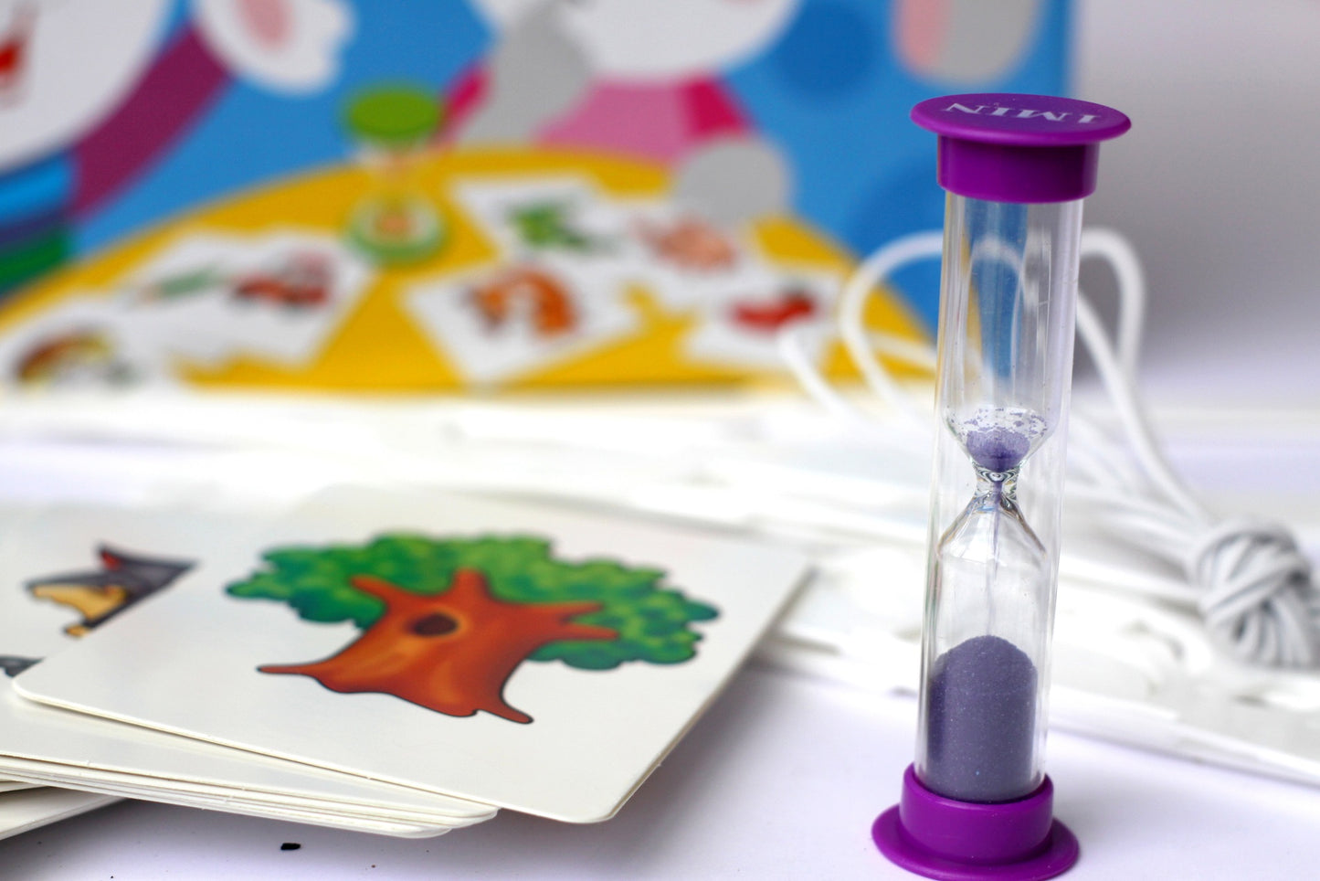 ИГРА НАСТОЛЬНАЯ "КТОЯЖКА" (ИГРА-УГАДАЙКА) в кор.8шт