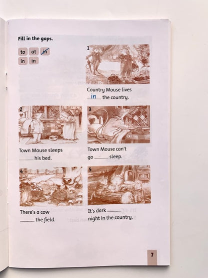 2 P.1 The Town Mouse And Country Mouse (Городская мышь и деревенская мышь)