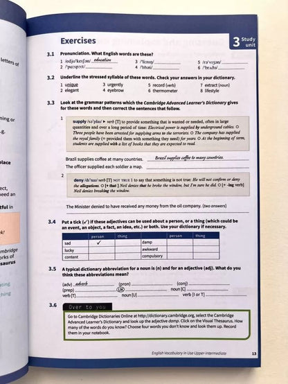Anglais, vocabulaire et utilisation, livre numérique (4e édition) + réponses + livre numérique enrichi