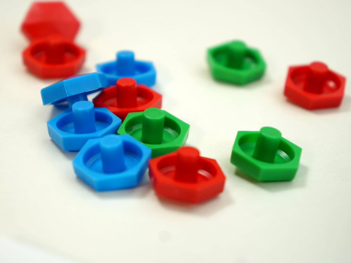 МОЗАИКА ШЕСТИГРАННАЯ 100 ЭЛ (КРУГЛАЯ ПЛАСТ.КОРОБКА) в кор.18шт