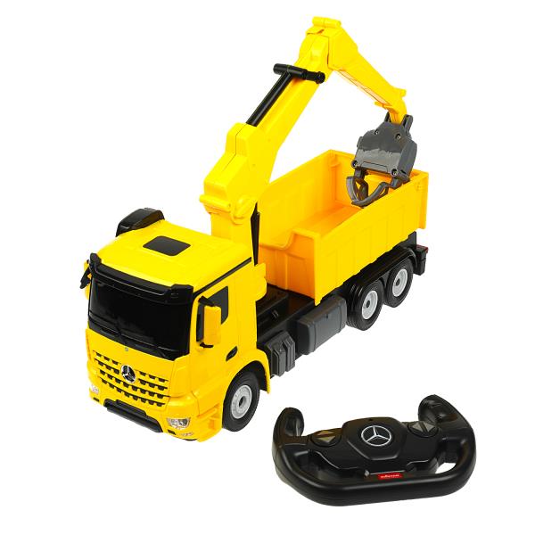 La machine est montée sur un écran à écran 1:24, par exemple. éléments, со светом в кор. Rastar en cor.4шт