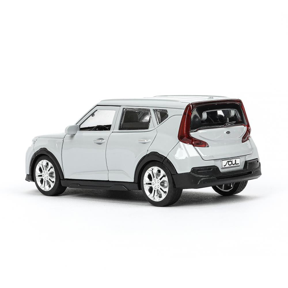 Машина металл KIA soul длина 12 см, двери, багаж., инерц, серебряный, кор. Parc technologique dans le cor.2*36шт