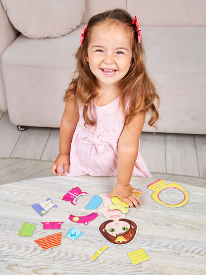 ДК.Игра магнитная "Одевашки. Настя". Серия Магнитные истории арт.01911 /14