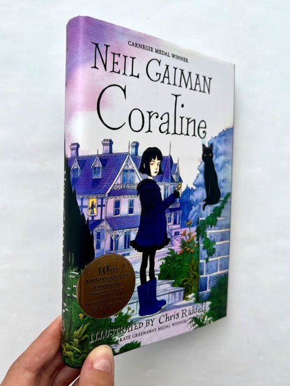 Coraline - 10th Anniversary Edition (HB)