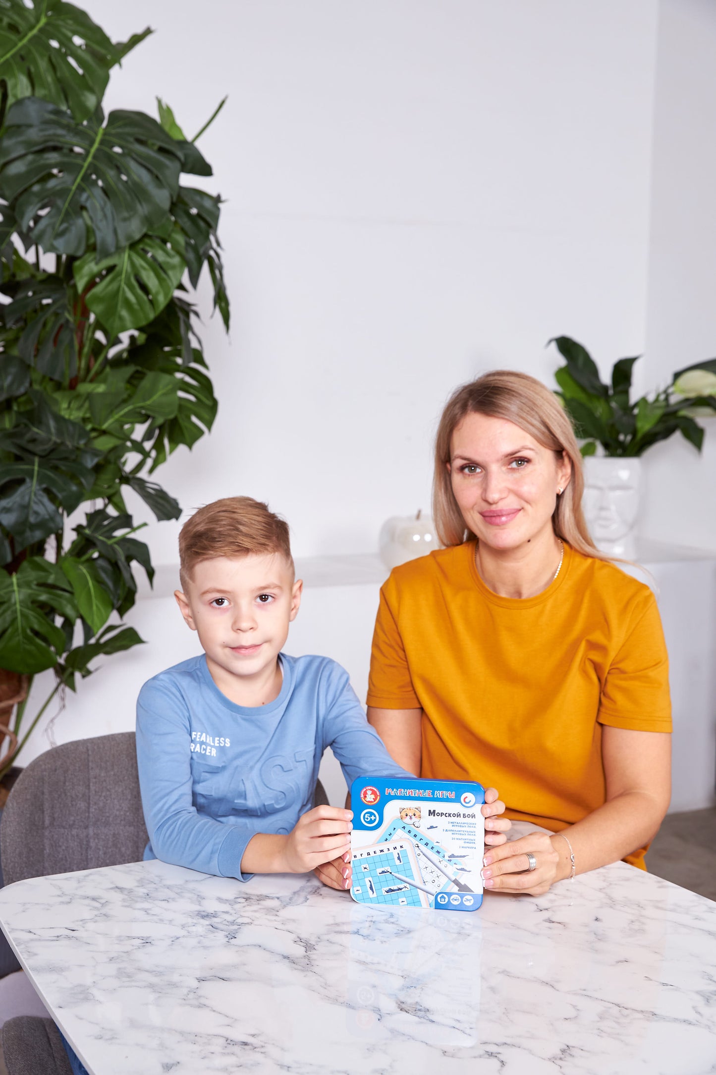 Игра магнитная в жестяной коробочке "Морской бой"