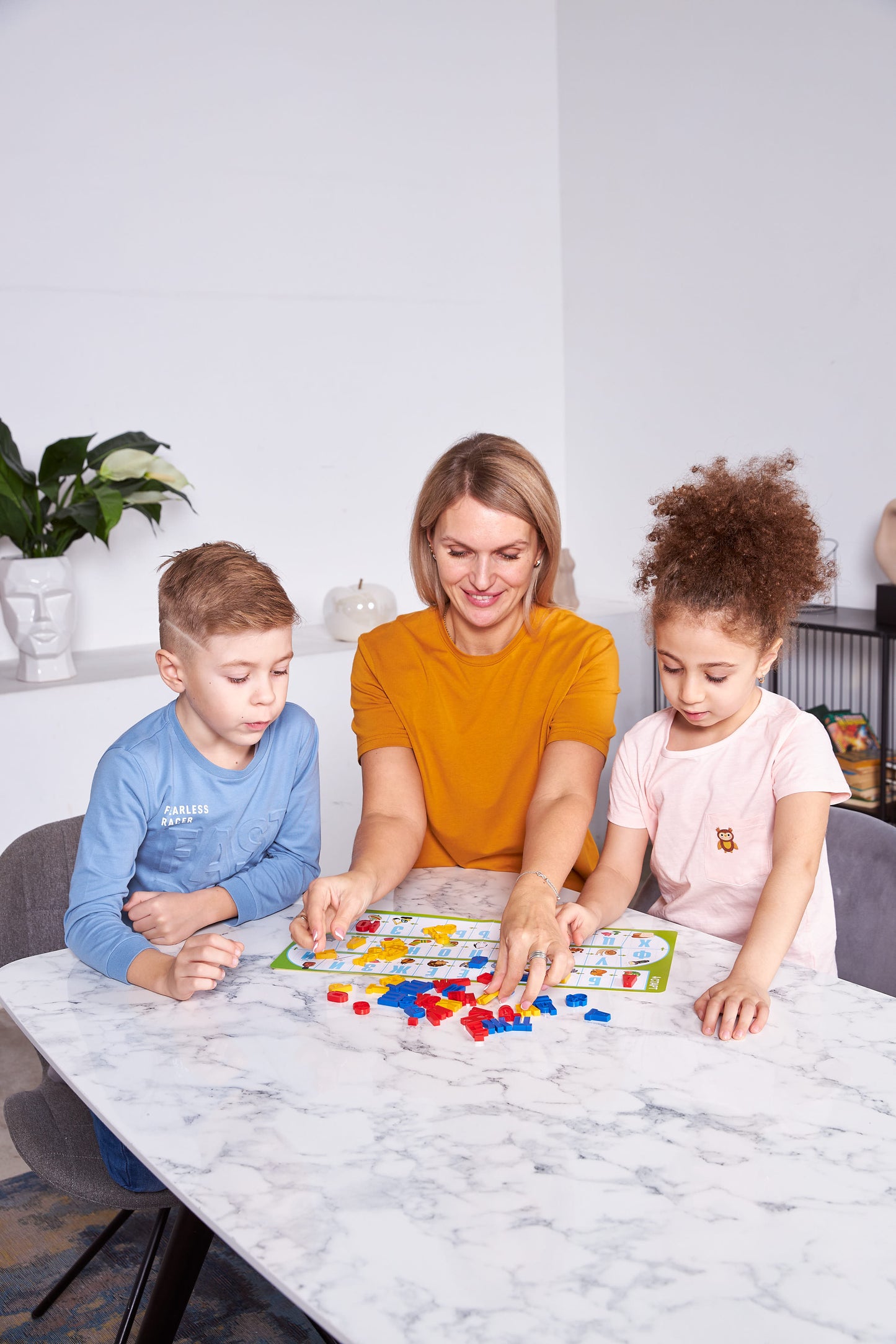 Игра настольная ходилка "Алфавит"