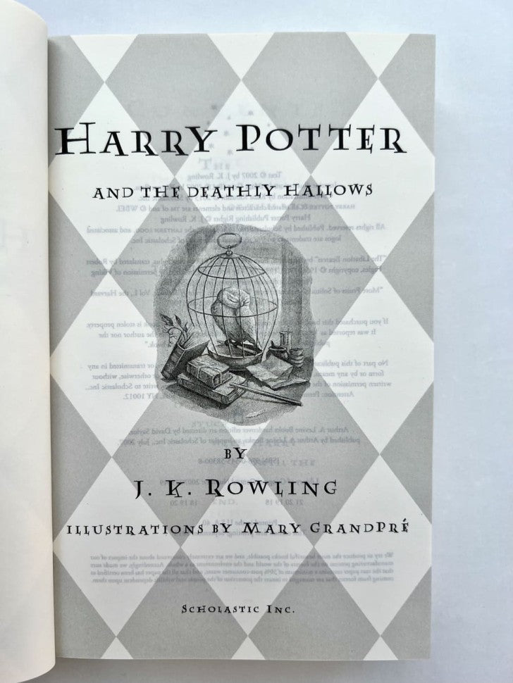 Harry Potter and the Deathly Hallows (Гарри Поттер и Дары Смерти)