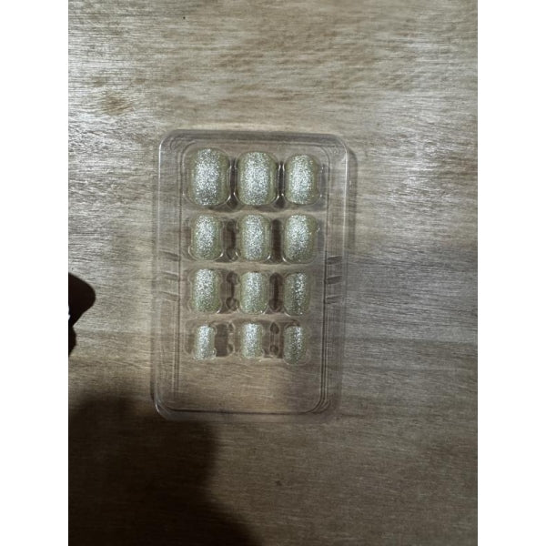 Накладные ногти Molang в коробке МИЛАЯ ЛЕДИ в кор.60*12шт