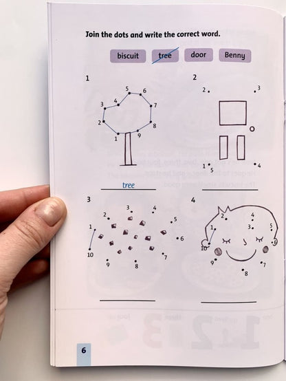 Family And Friends Readers 1D Benny and the Biscuits