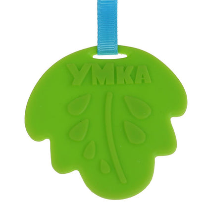 Текстильная игрушка погремушка-пищалка зайка на карт. в пак. (русс. уп.) "Умка" в кор.240шт