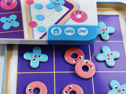 Настольная игра магнитная в жестяной коробочке Кто первый Крестики нолики